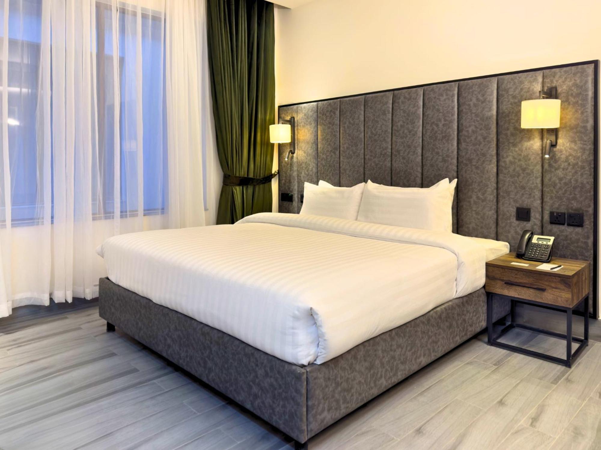 Hotel One Vogue Mall 35 拉瓦尔品第 外观 照片