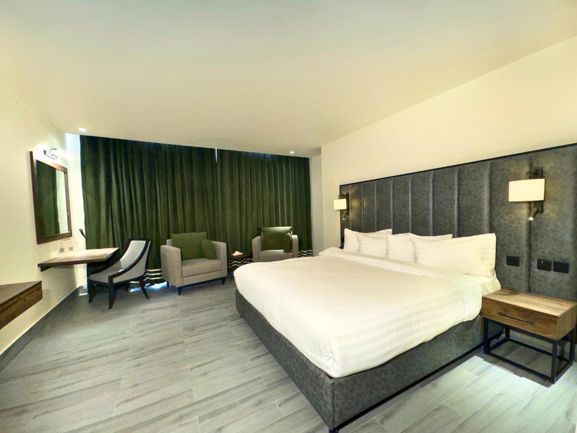 Hotel One Vogue Mall 35 拉瓦尔品第 外观 照片