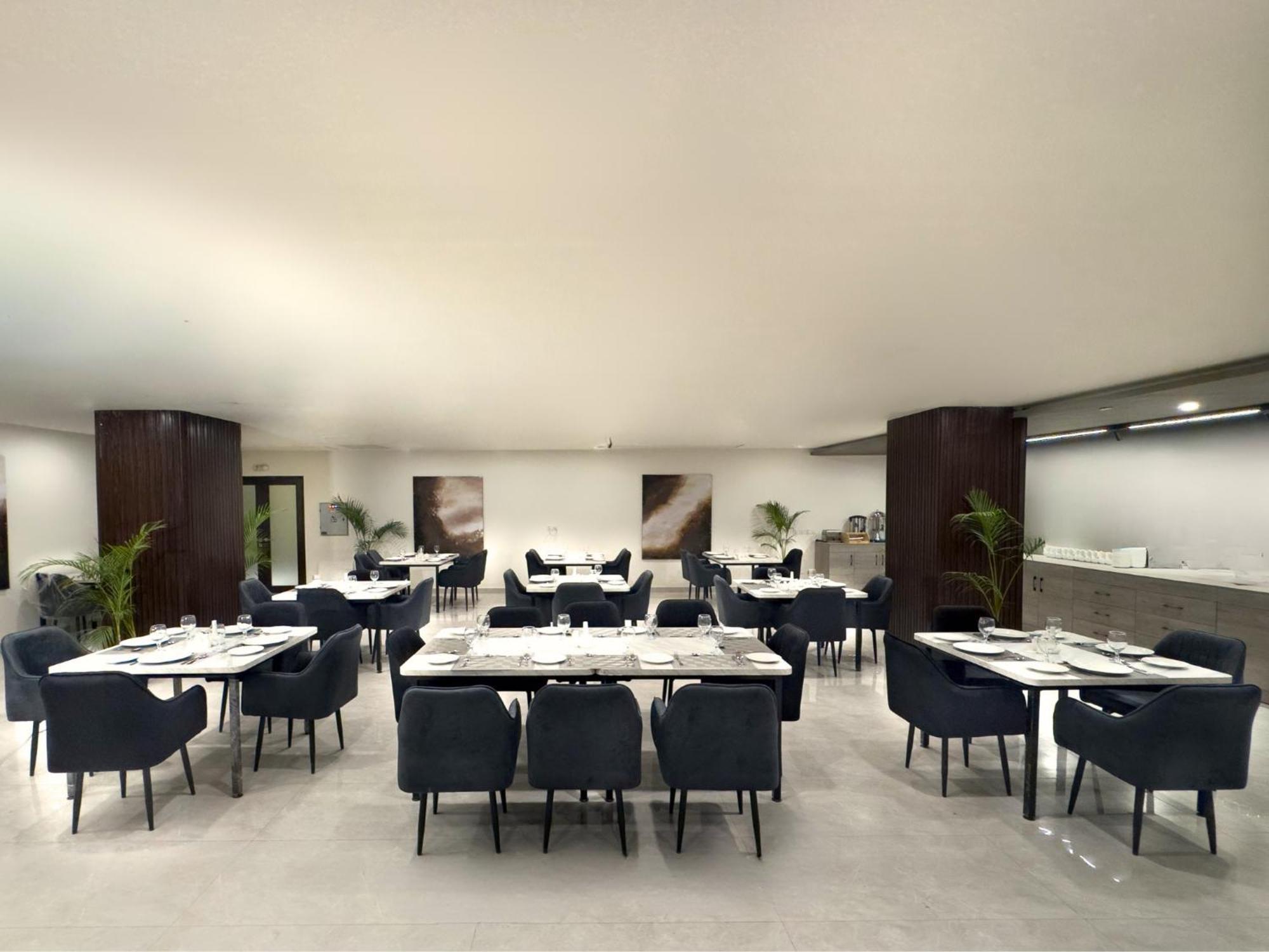 Hotel One Vogue Mall 35 拉瓦尔品第 外观 照片